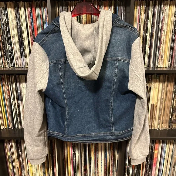 Jean Jacket - Picture 3 of 4